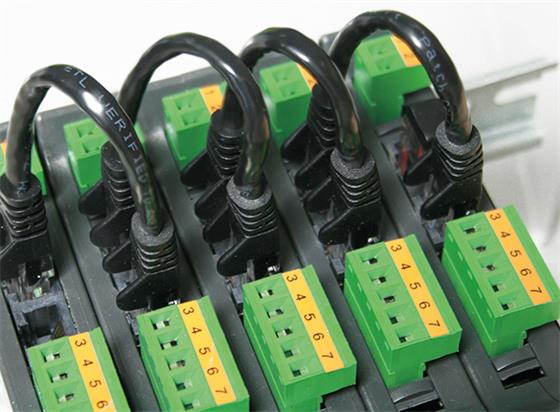 SCT-2200 Advanced Series Signal Conditioning Weight Transmitter